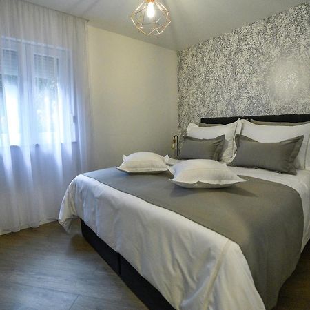 Luxury Apartment Knezovic Sinj Bagian luar foto