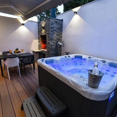 Luxury Apartment Knezovic Sinj Bagian luar foto