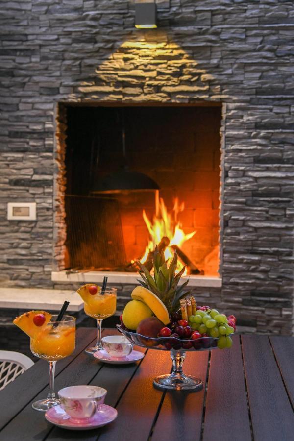 Luxury Apartment Knezovic Sinj Bagian luar foto